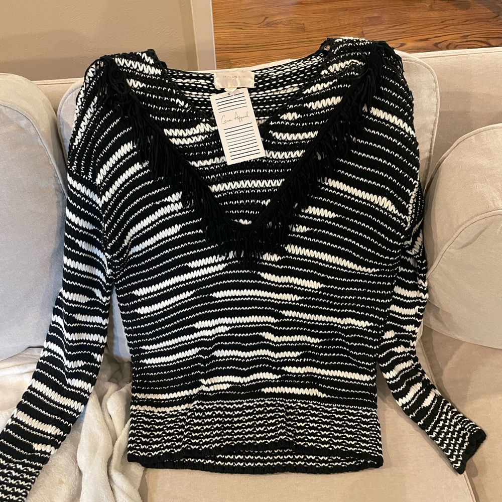 Skies are Blue - black and white fringe sweater - size Medium